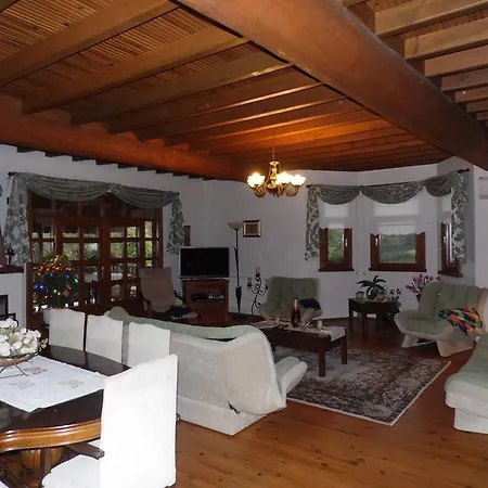 Nocleg ze śniadaniem Mercan Villam *