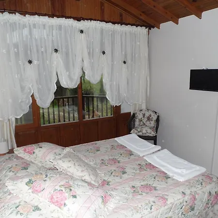 Bed & Breakfast Mercan Villam *