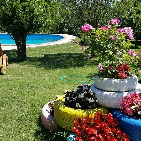 Nocleg ze śniadaniem Mercan Villam